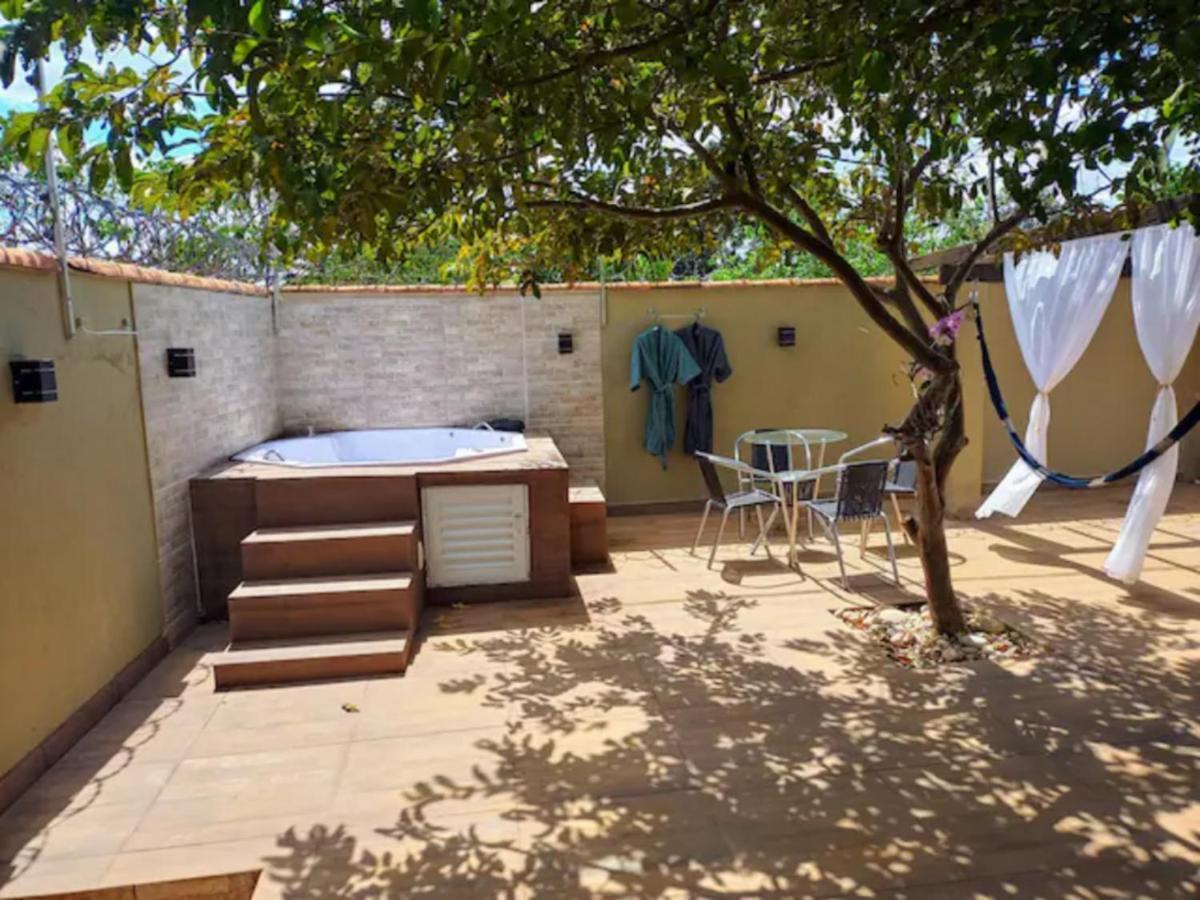 Casa Com Spa De Hidro, Aquecedor E Cromoterapia A 1,0 Km Do Centro Chapada dos Guimarães المظهر الخارجي الصورة