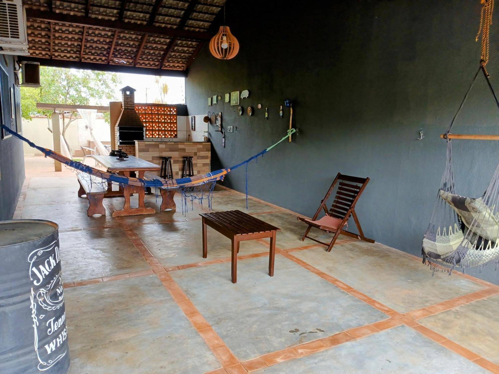 Casa Com Spa De Hidro, Aquecedor E Cromoterapia A 1,0 Km Do Centro Chapada dos Guimarães المظهر الخارجي الصورة