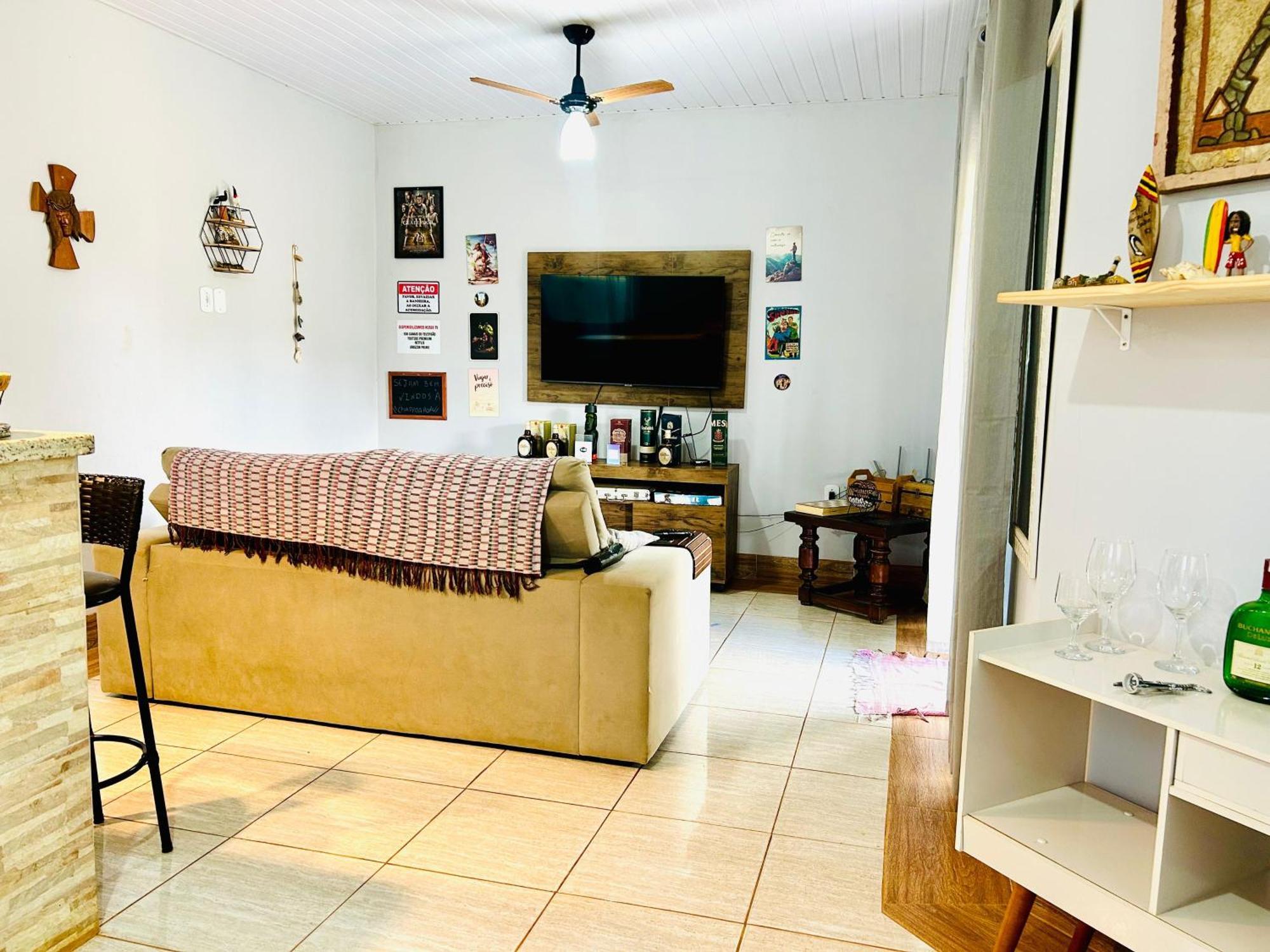 Casa Com Spa De Hidro, Aquecedor E Cromoterapia A 1,0 Km Do Centro Chapada dos Guimarães المظهر الخارجي الصورة